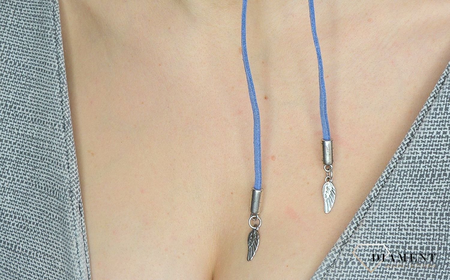 Naszyjnik choker damski niebieski By Dziubeka skrzydełka NIL2004✓Biżuteria damska.jpg